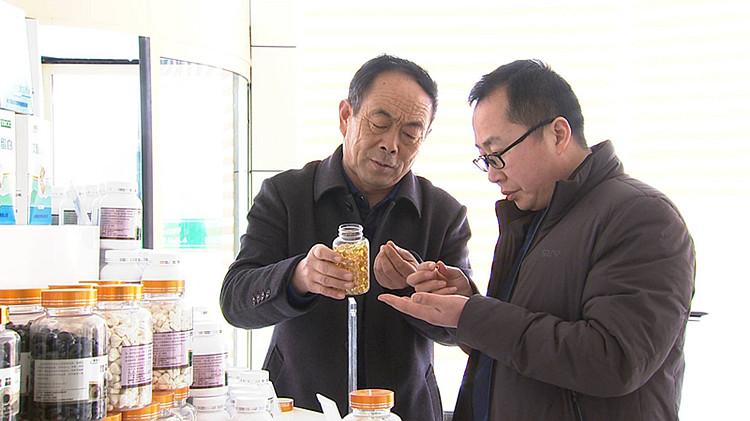 我院教師參加市政協(xié)開展鄉(xiāng)村振興齊魯樣板新路徑新方法調(diào)研活動(dòng)