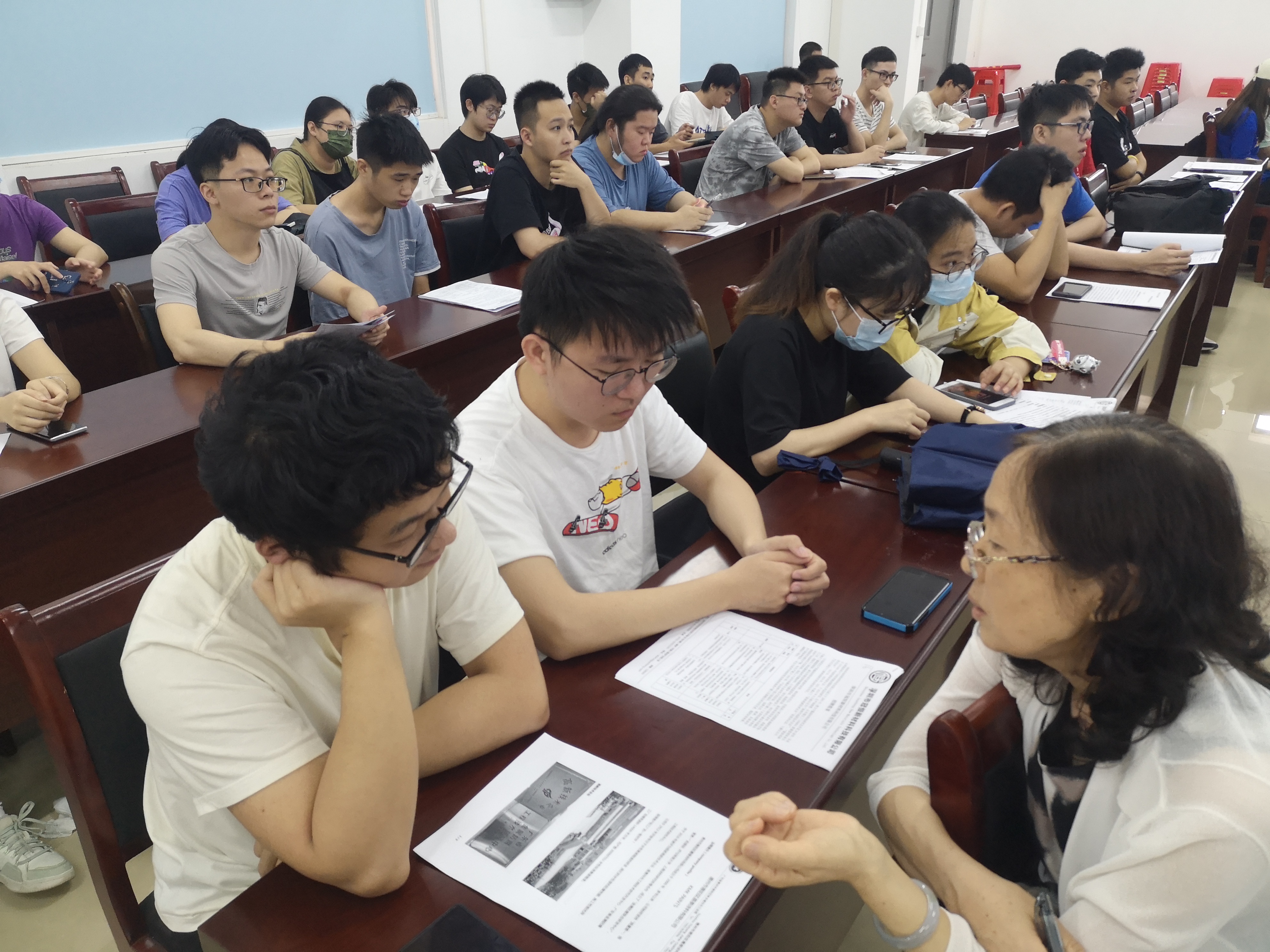 開學(xué)第一天，學(xué)院就業(yè)工作開啟全新篇章