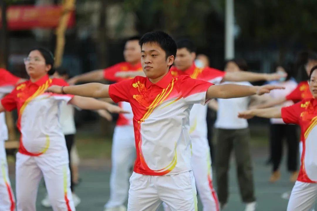 我運(yùn)動(dòng)，我健康——我院組織教職工開(kāi)展工間操活動(dòng)