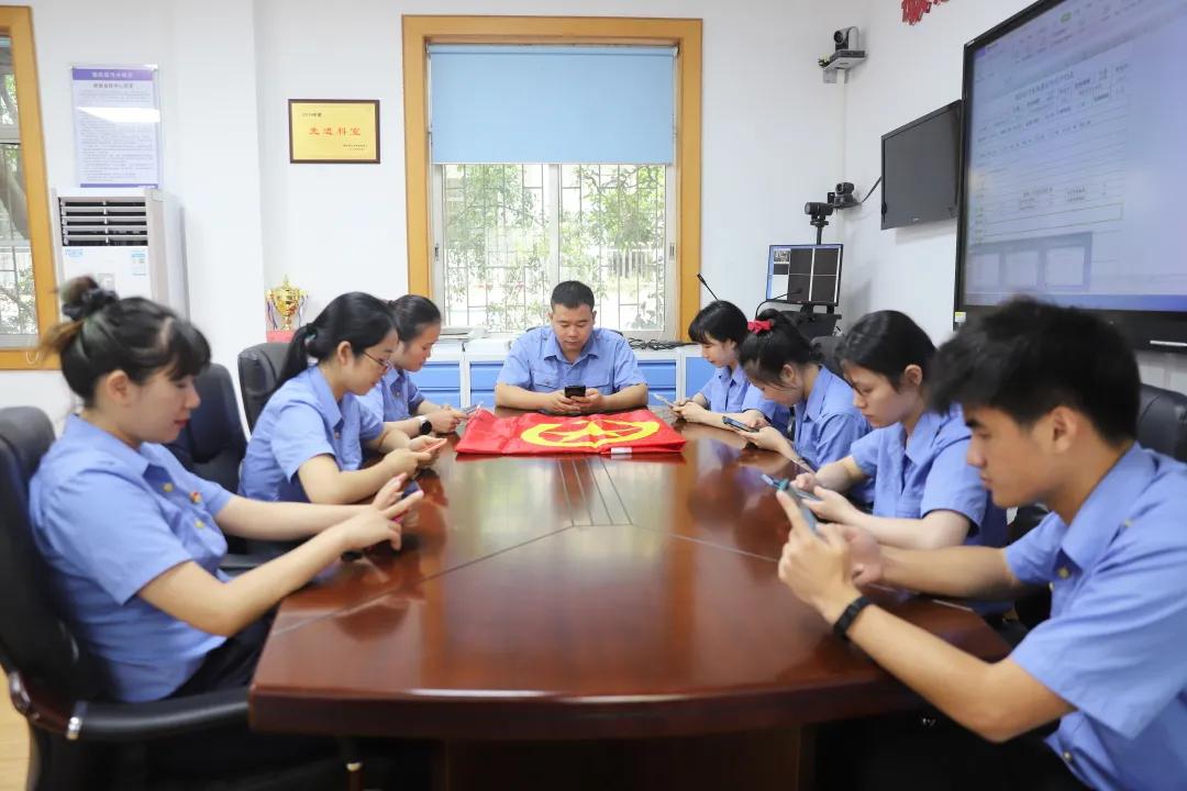 我院各級團(tuán)組織開展安全教育專題團(tuán)課