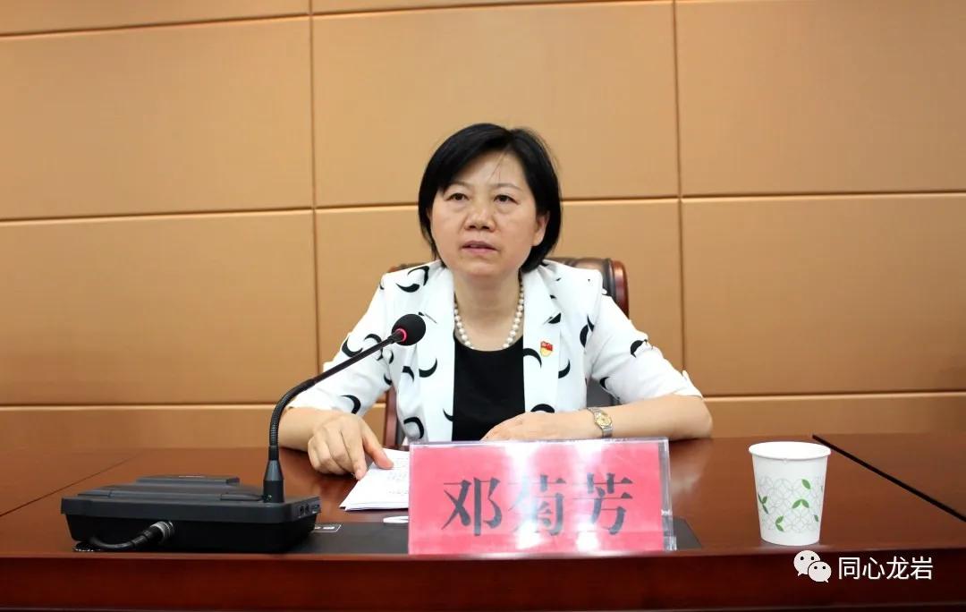 學(xué)院召開2021年副科級以上干部廉政談話會暨廉政黨課——深化廉政建設(shè)，筑牢思想防線