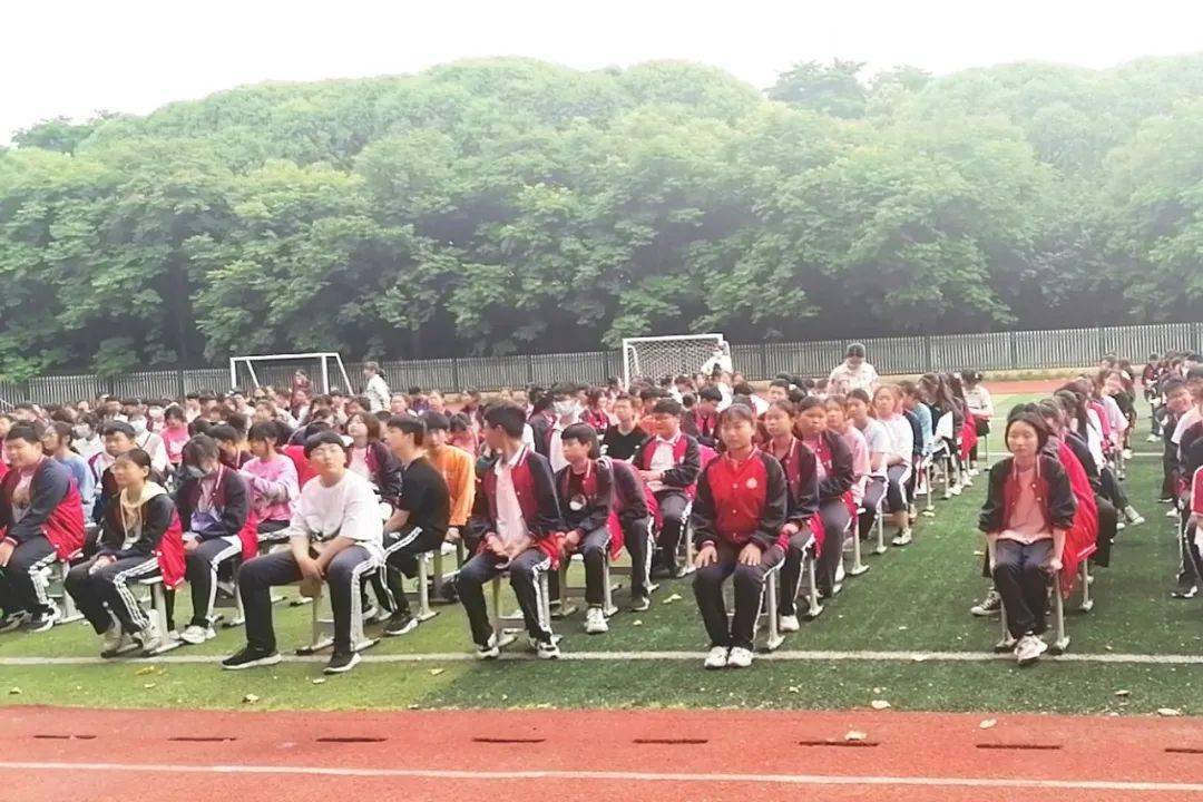 我院與泰安管委聯(lián)合開展法治宣傳進校園活動