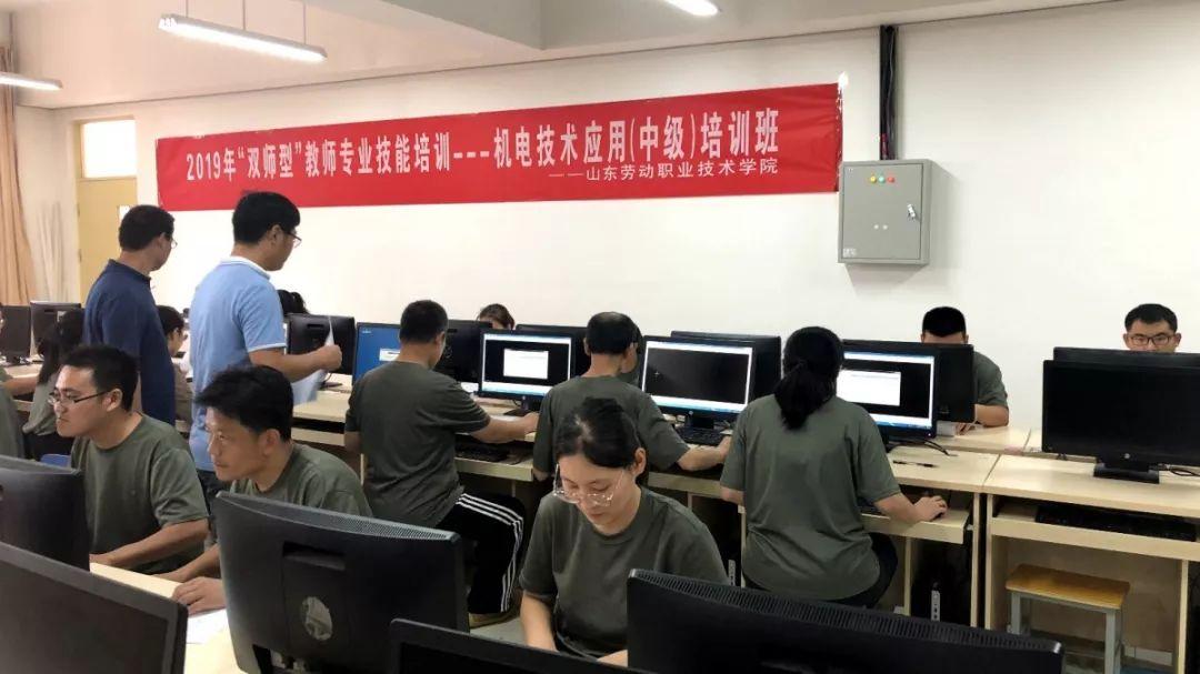 我院機電系參加山東省大學生智能制造大賽決賽再創(chuàng)佳績，榮譽背后的奮斗紀實