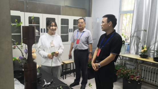 馬培安督導(dǎo)生物系備戰(zhàn)2020年職業(yè)院校技能大賽，準(zhǔn)備情況深度解析