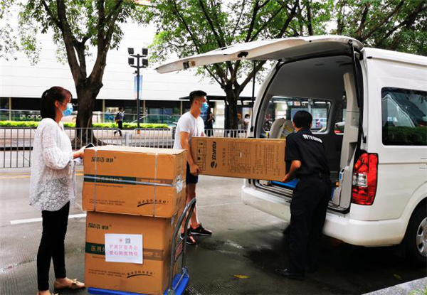貓九創(chuàng)業(yè)基地向我院捐贈防疫霧炮消毒車——共筑健康防線的新篇章